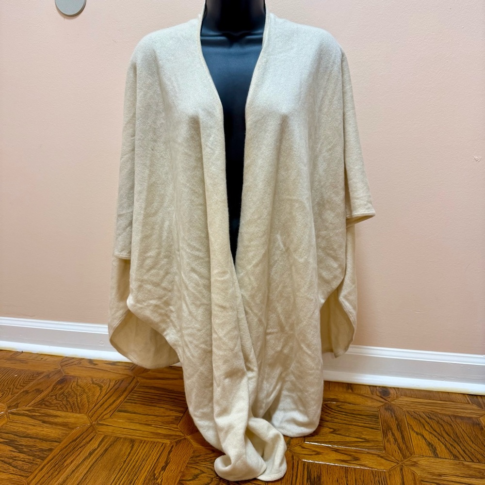 Neiman Marcus Cream Drape Shawl